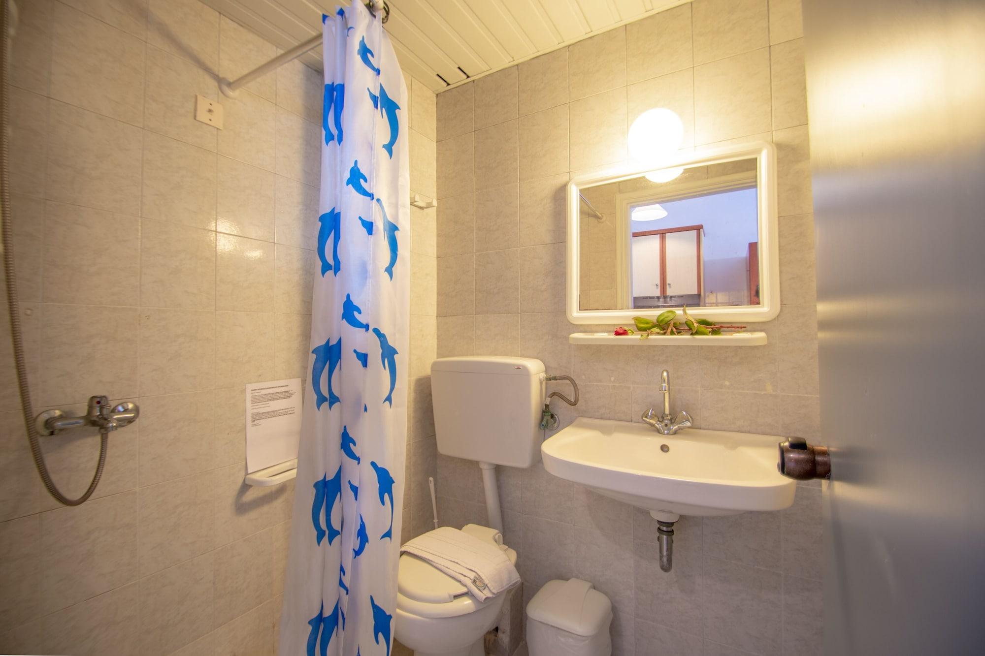 Agoulos Aparthotel 2*